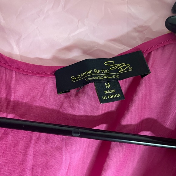 Suzanne Betro women’s medium pink ruffle blouse - Picture 3 of 5